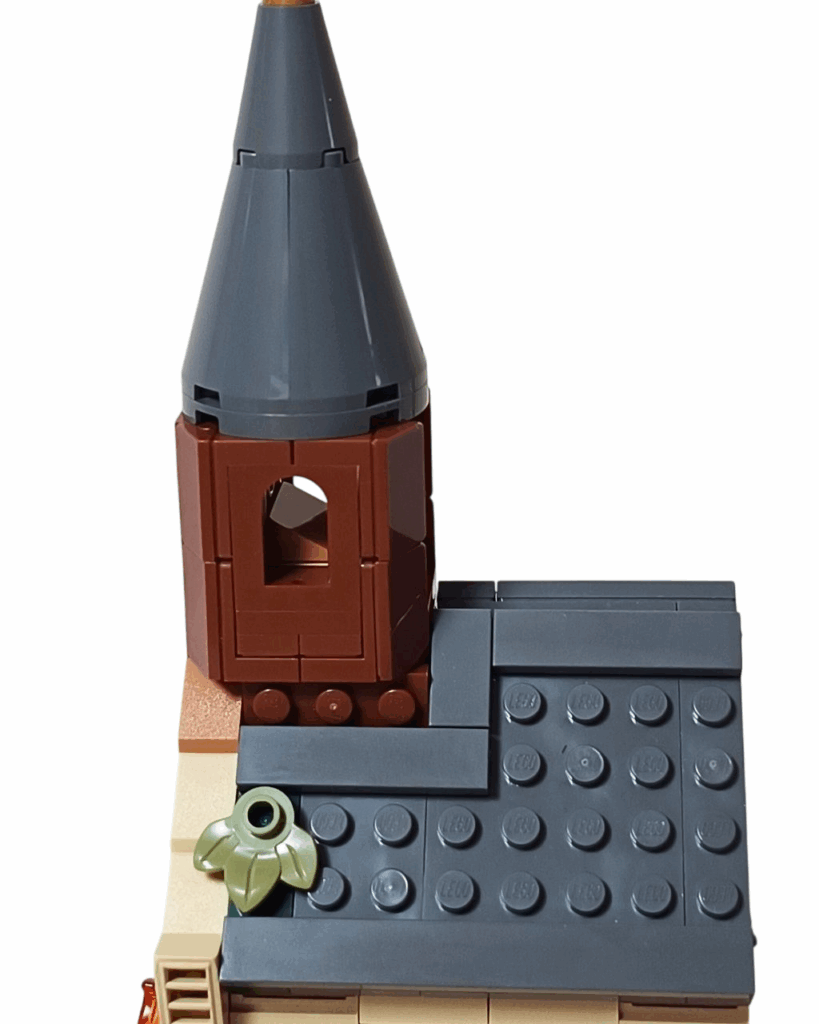 LEGOボートハウス屋根の反対側側面（葉パーツ付き）