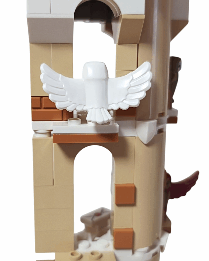 塔の外観（上層②）