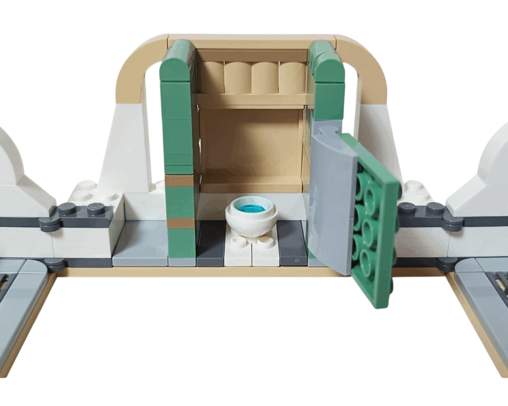 LEGO女子トイレの扉を開いた状態