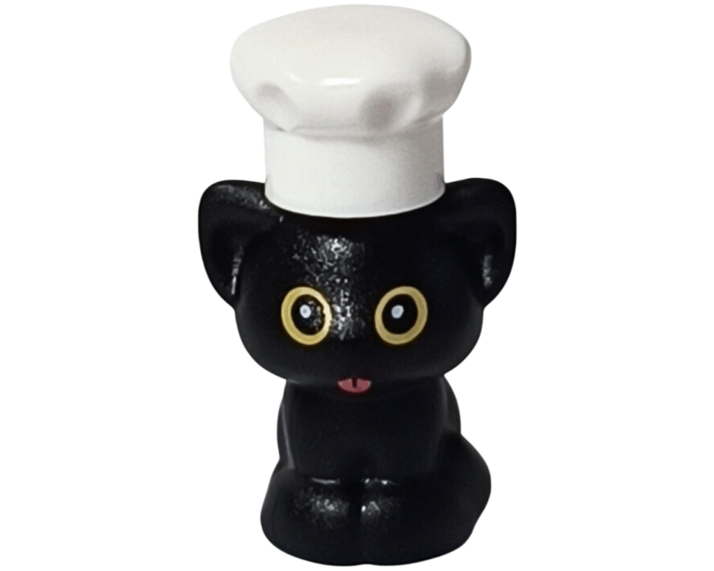 レゴ フレンズ 30696 オータムのワッフル屋さん 黒ネコのプルート正面。白いコック帽をかぶり、黄色い目とピンクの舌が見える