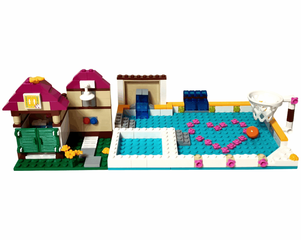 LEGO Friends 41008 スプラッシュプール 2袋目完成。更衣室とプールが並んでいる