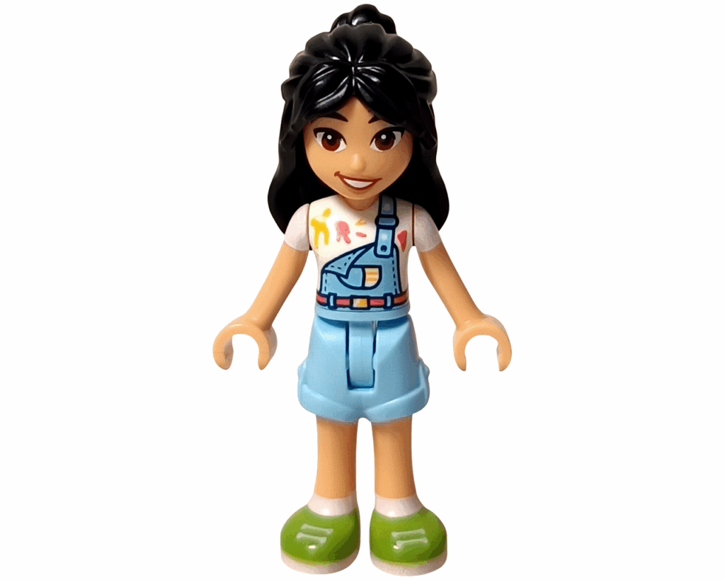 LEGO Friends 41739 リアン ミニドール正面。白いTシャツにブルーのオーバーオール、緑のシューズを履いた姿。