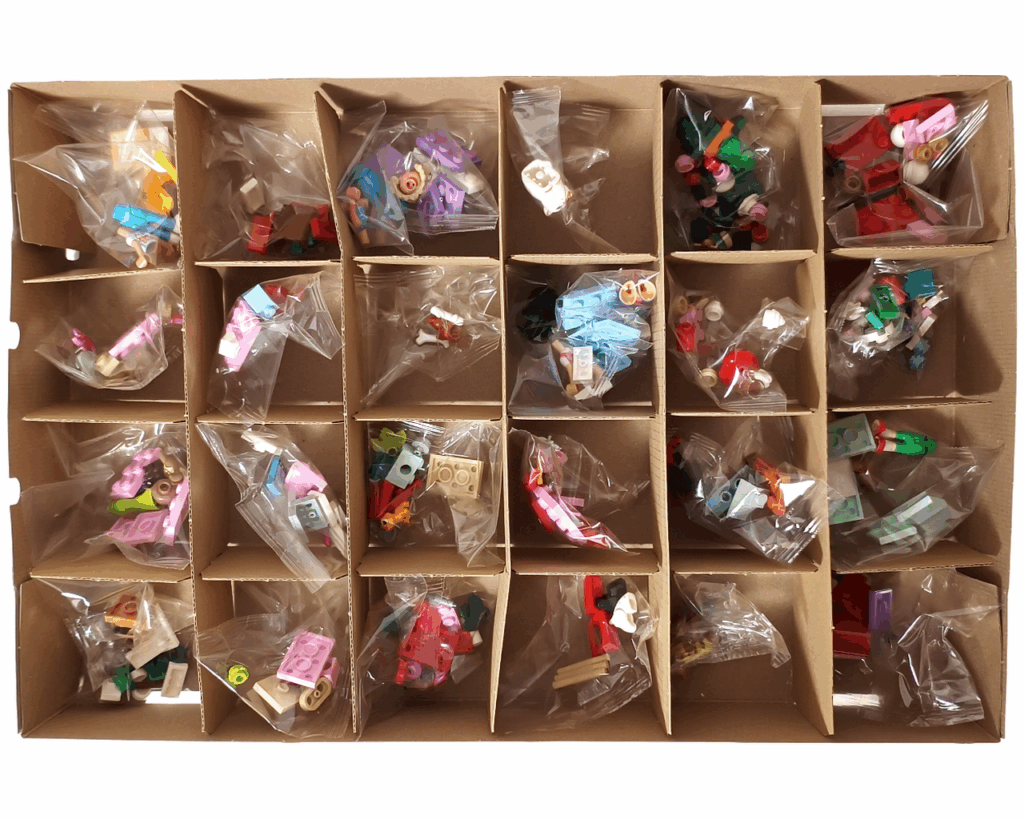 LEGO Friends フレンズ アドベントカレンダー 24日分のパーツ袋が並ぶ箱内部。