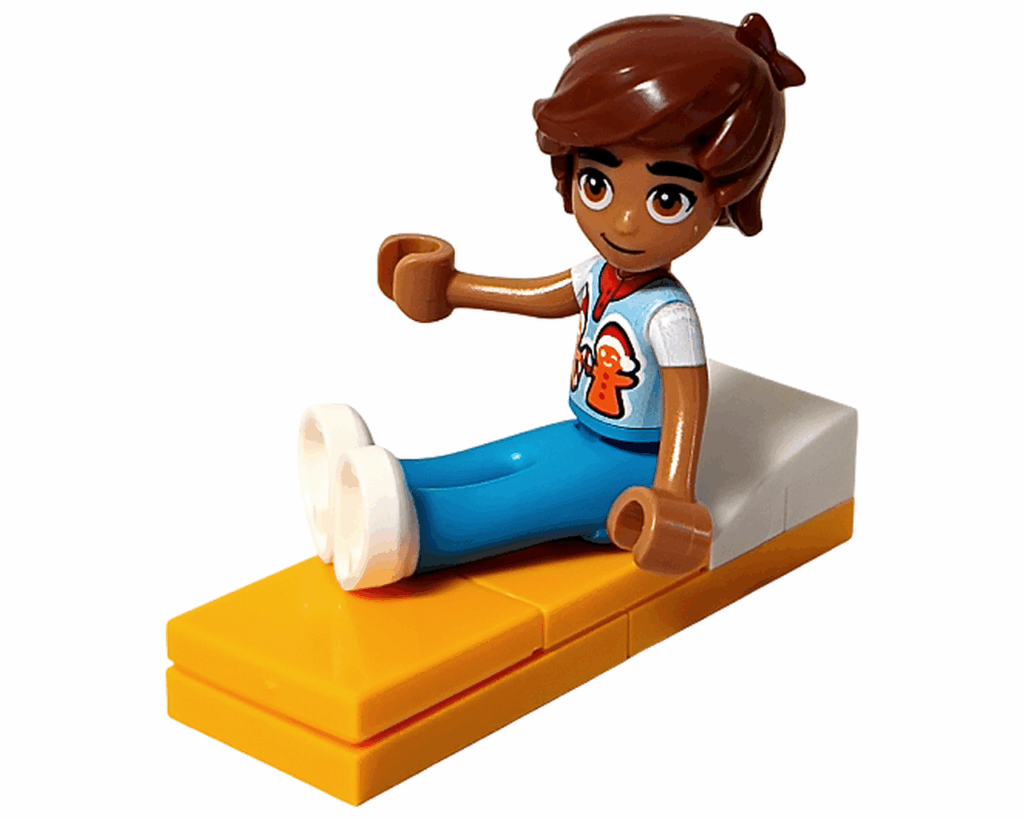 LEGO Friends 42668 レオがベッドに座るシーン。笑顔で右手を上げている。