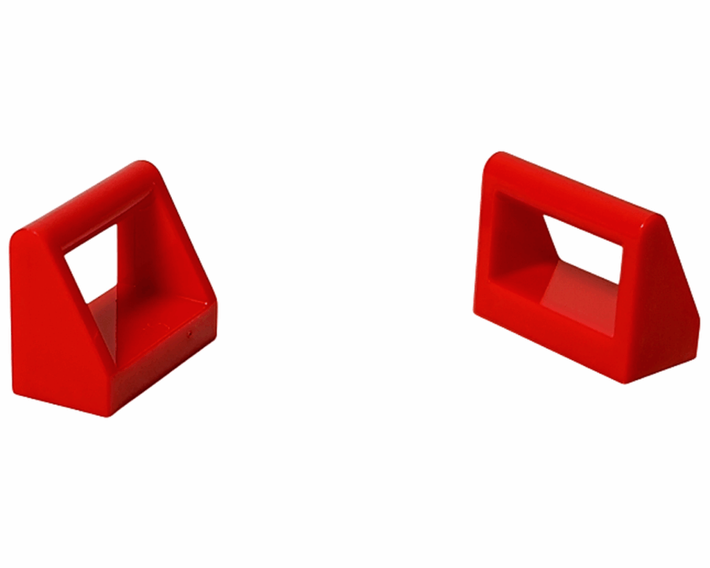 LEGO Friends 42668 木馬セットの赤い障害物パーツ。左右対称の赤い三角ブロックが2つ並んでいる。