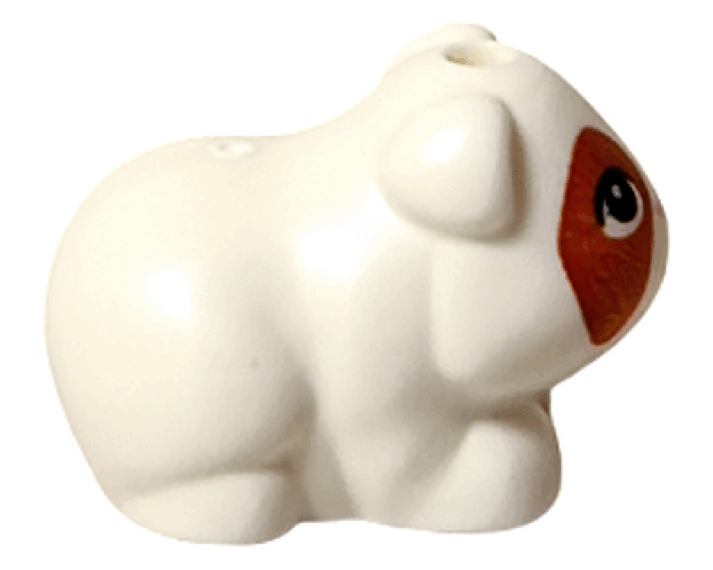 LEGO Friends 42668 モルモット 動物フィギュア 右側。白い体に茶色の模様が見える。