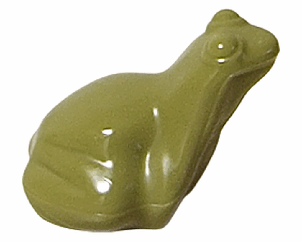 LEGO Harry Potter 76445 カエル（トレバー）フィギュア右側面。脚と背中のカーブが滑らかに表現されている。