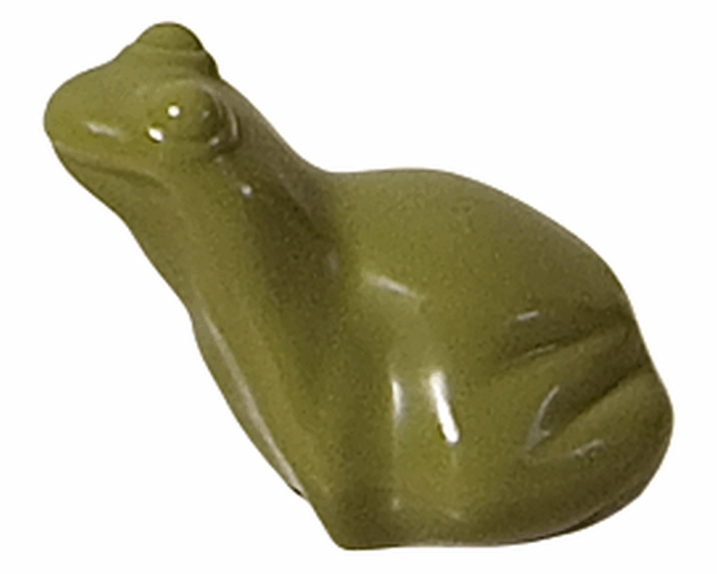 LEGO Harry Potter 76445 カエル（トレバー）フィギュア左側面。頭から背にかけての曲線が自然。