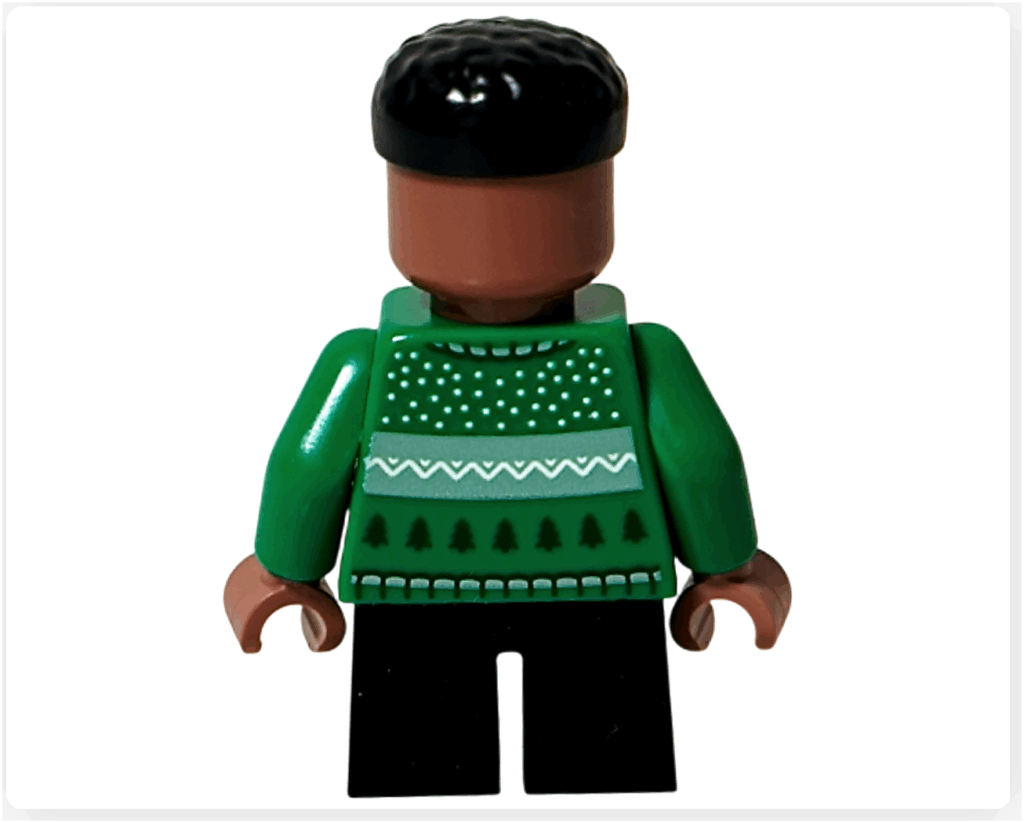 LEGO Harry Potter 76456「アドベントカレンダー2025」登場キャラクター、ブレーズ・ザビニのミニフィギュア背面。 緑のセーターに冬の模様が描かれている。