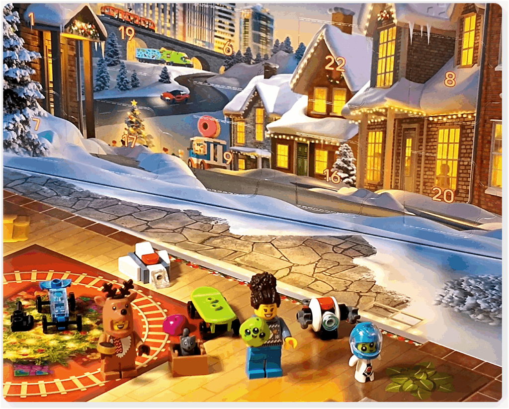 LEGO CITY 60475 Advent Calendar 2025（9〜16日目）のまとめシーン。 トナカイコスチュームの女の子、女性ミニフィグ、エイリアン、子猫、ラジコンカー、小型ロボットなどが 背景のアドベント台紙の前に並ぶ全体カット。