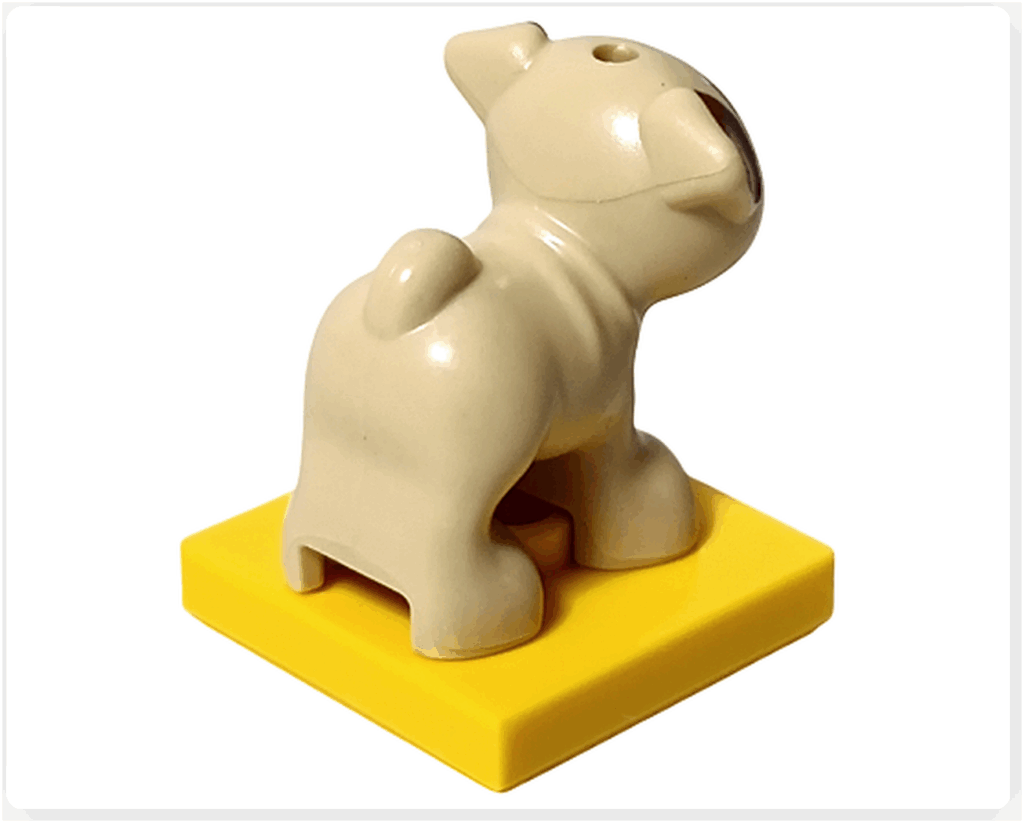 LEGO Friends アドベントカレンダー2023 18日目の完成。ザックの犬ダンゴを後ろから見た様子。黄色いプレートの上に立ち、短いしっぽが見える。