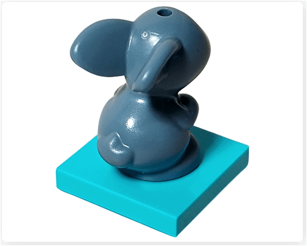 LEGO Friends アドベントカレンダー2023 20日目の完成。ターコイズのプレートに乗ったウサギのメロディを後ろから見た様子。短いしっぽが見える。