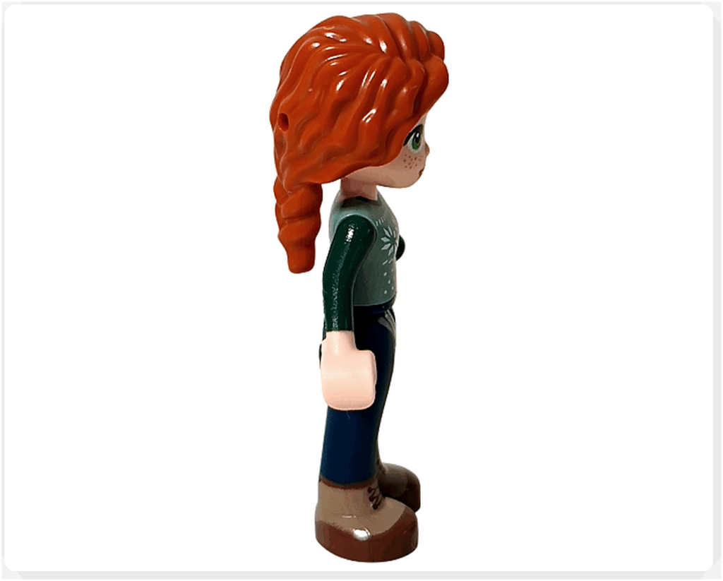 LEGO Friends 41758 オータムの右側面。ウェーブのある三つ編みヘアと濃い緑の袖。