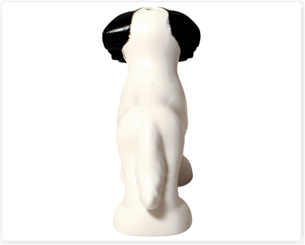 LEGO Friends 41758 デイジーの背面。白い体と短いしっぽが見える。