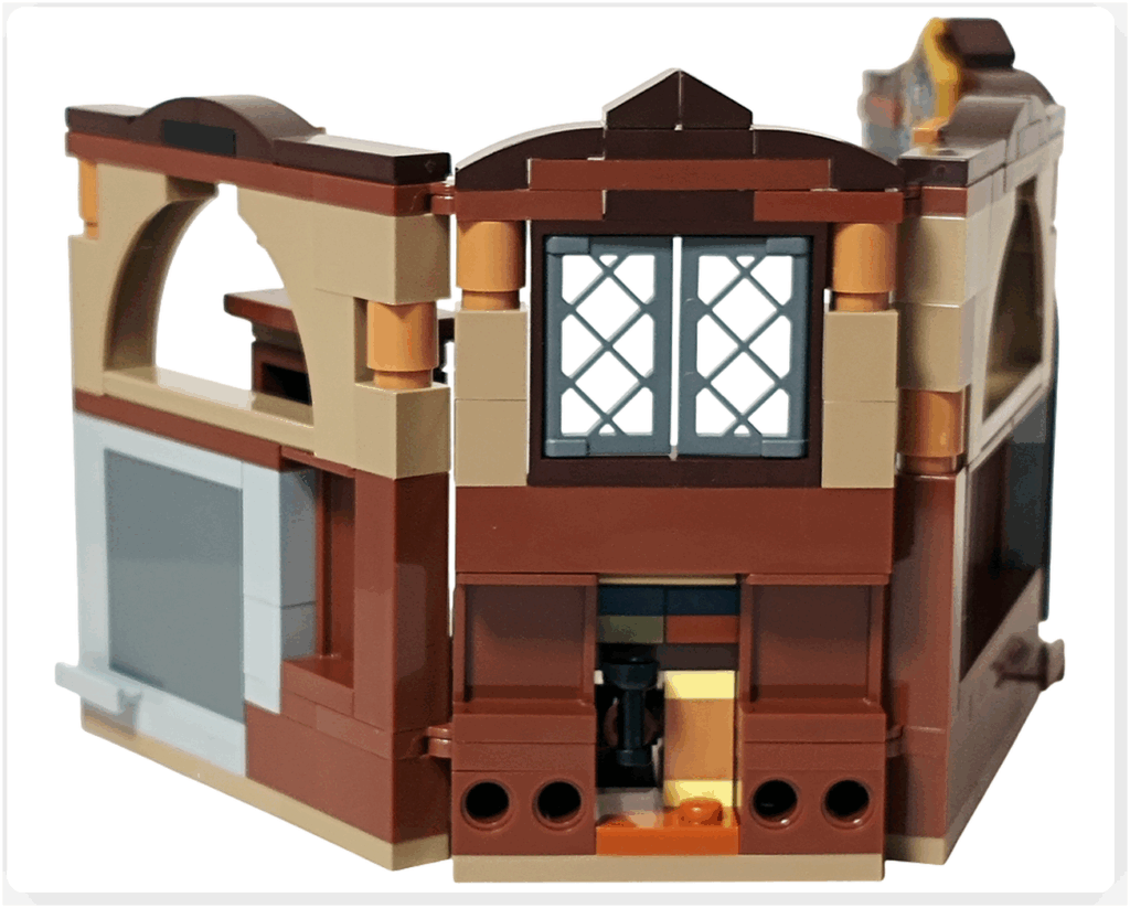 レゴ ハリー・ポッター 76442 本棚ギミックを取り付けた壁面の背面ビュー。可動レバーや構造部分が見える裏側の様子