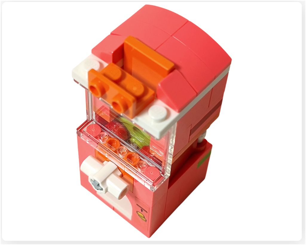 レゴ フレンズ 42674 カプセルマシンの組立工程。ガチャギミックとメダル収納部を内蔵し、上部フタを取り付けた状態。