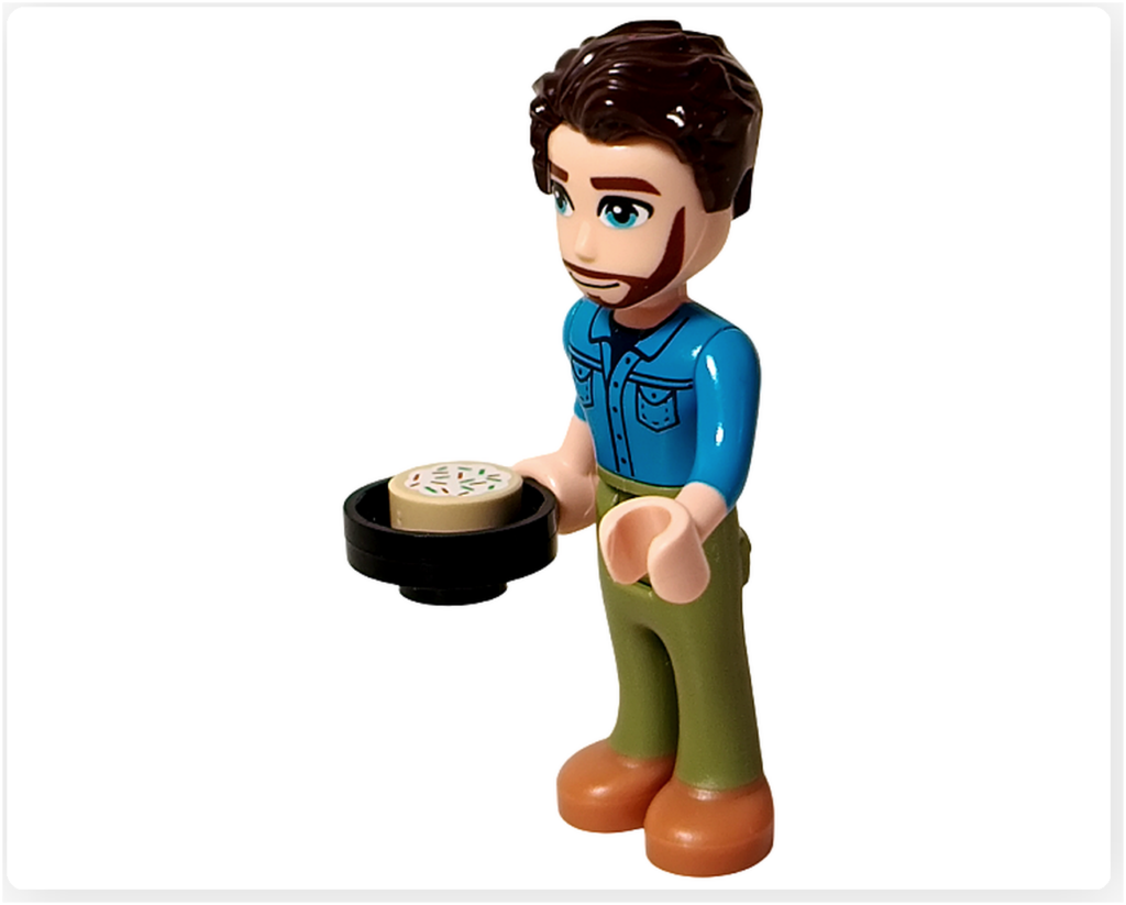 レゴ フレンズ 41724「ペイズリーのおうち」 ジョナサンのミニドール フライパンを両手で持って立っている状態