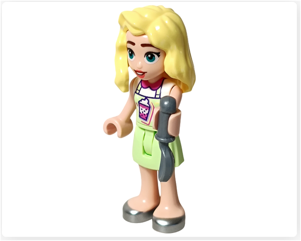 レゴ フレンズ 41733「タピオカティ スタンド」マチルダが右手にスプーンを持ち右向きで立っている状態