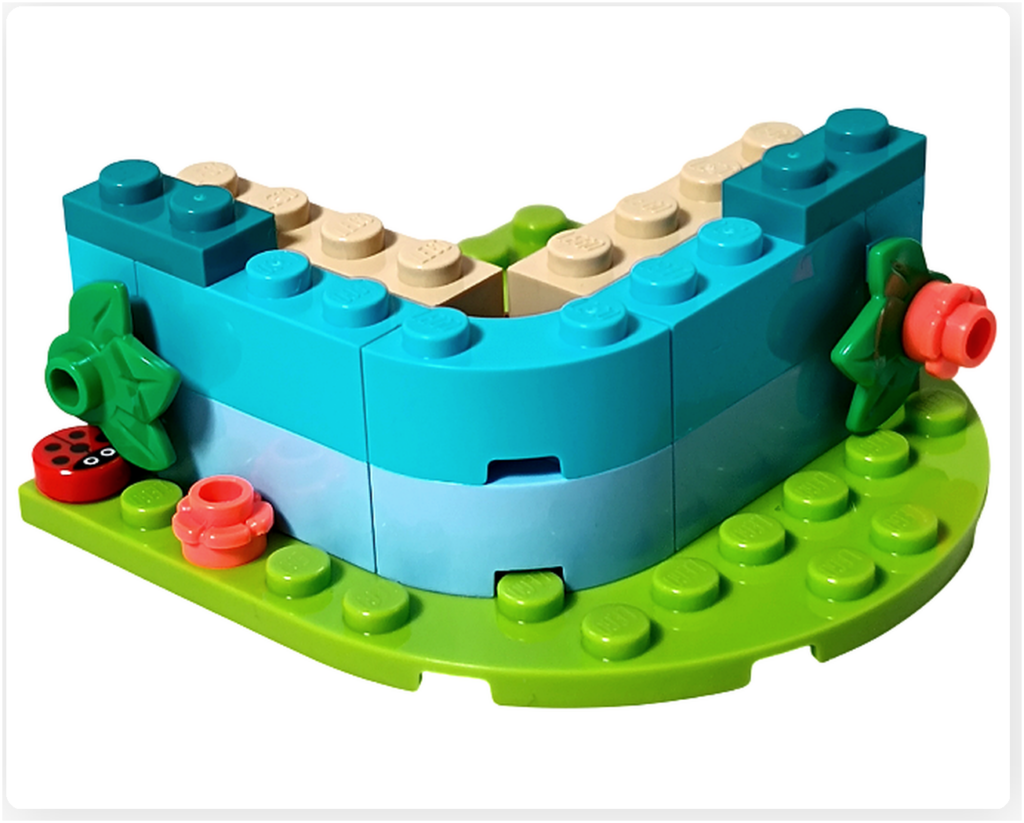 レゴ フレンズ 41753 パンケーキ屋 外装 全体 外壁と曲線ベースの構成