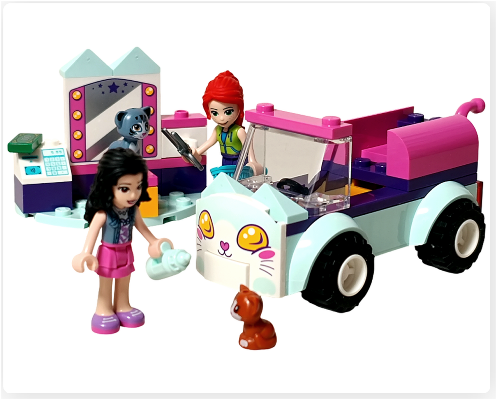 レゴ フレンズ 41439「ねこのペットサロンカー」 組立レビュー ミニドールと車両と設備を並べた完成全景