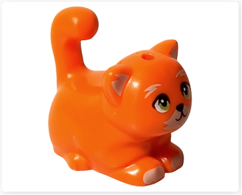 レゴ フレンズ 42612「ネコちゃんランド」 組立レビュー 前足をそろえて座るパウンドケーキの正面姿