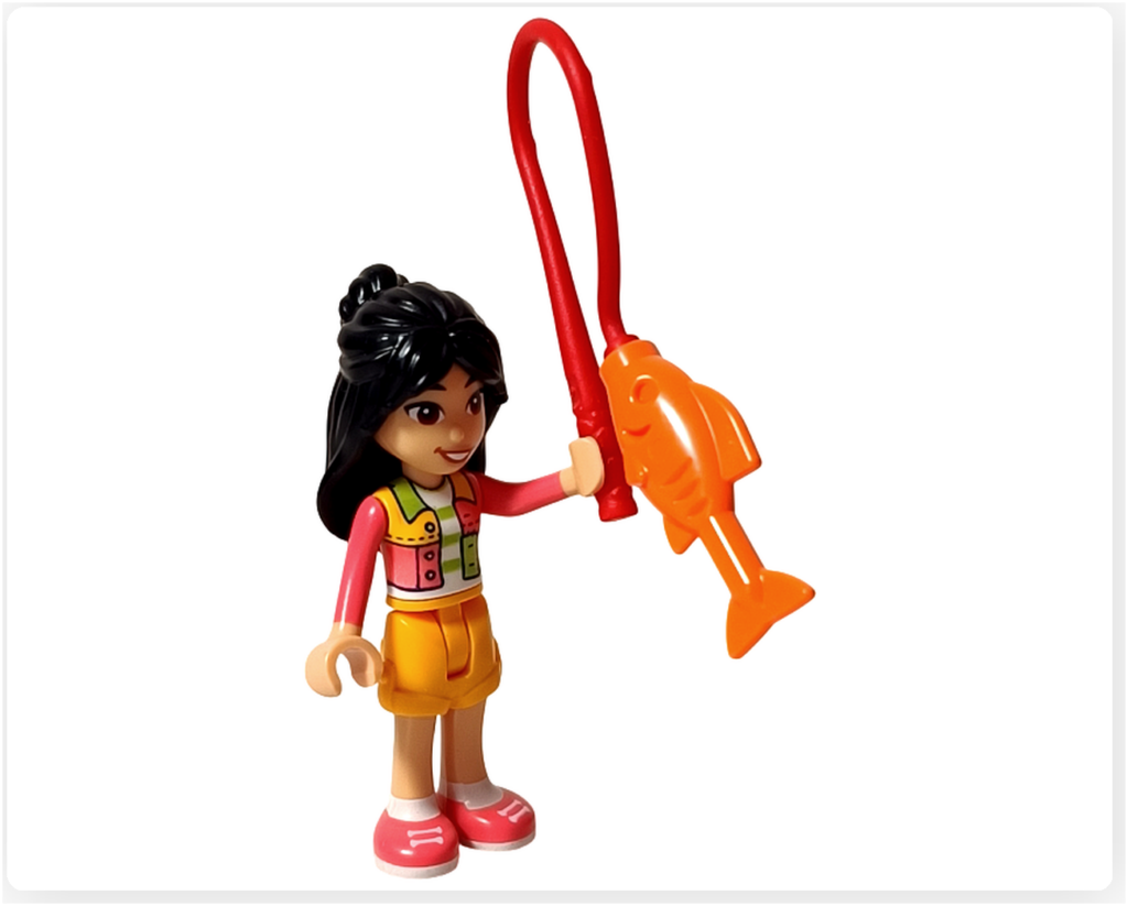 レゴ フレンズ 42612「ネコちゃんランド」 組立レビュー 魚のおもちゃを掲げるリアンの正面姿