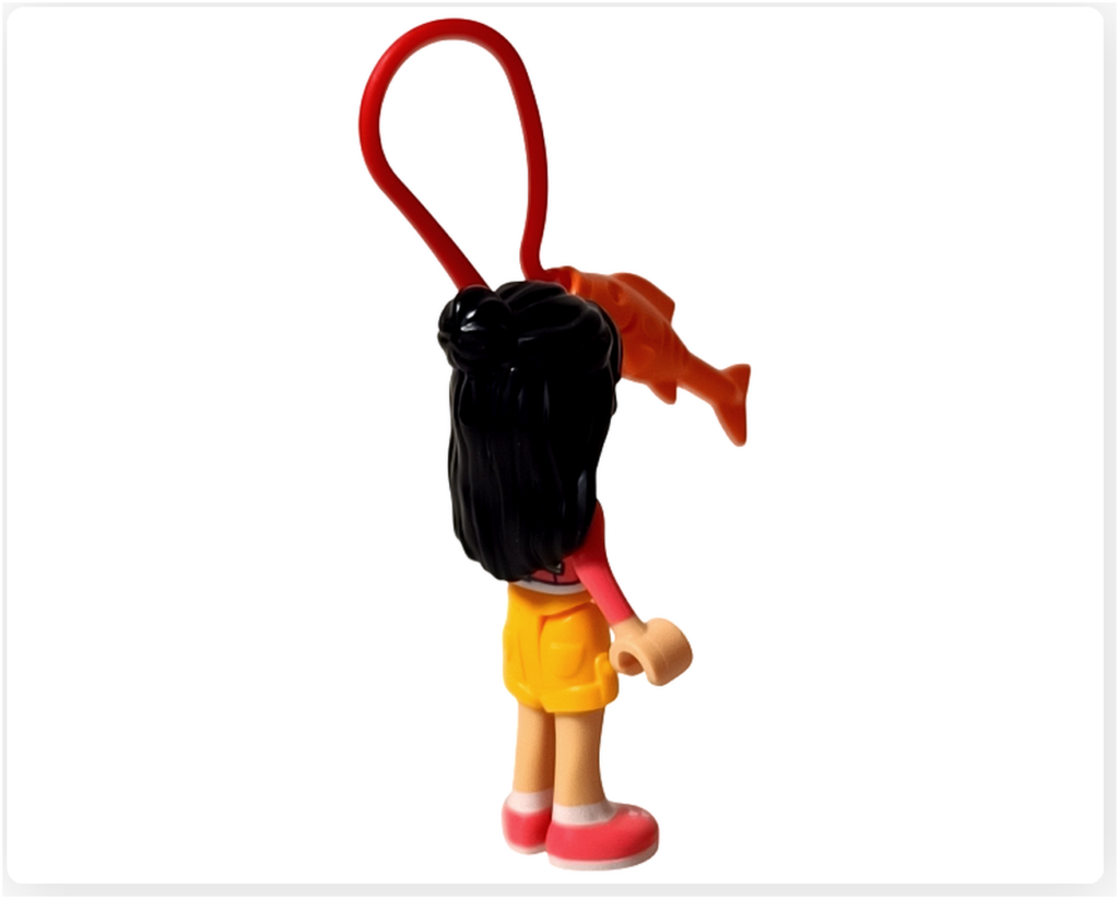 レゴ フレンズ 42612「ネコちゃんランド」 組立レビュー 魚のおもちゃを持つリアンの背面姿