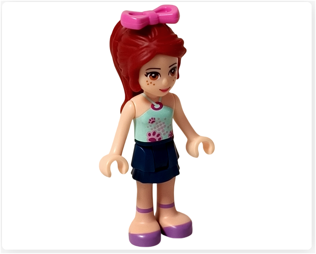 レゴ 3934 パピーハウス パピーハウスのミニドール「ミア」正面。子犬チャーリーのお世話をする初期フレンズデザインのミニドール